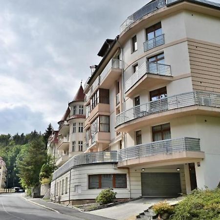 Krizikova 4 Apartment Karlovy Vary Exterior photo